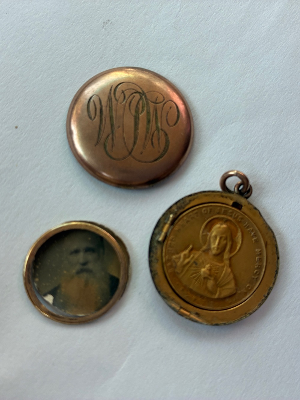 Antique Catholic Scapular Trifold Locket mourning Victorian Photo Hair CK&S GF